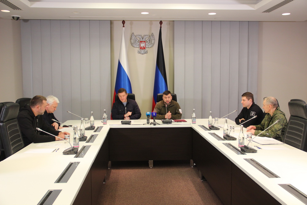 20 апреля — Денис Пушилин подписал соглашение о сотрудничестве со Всероссийской федерацией самбо — Донецк