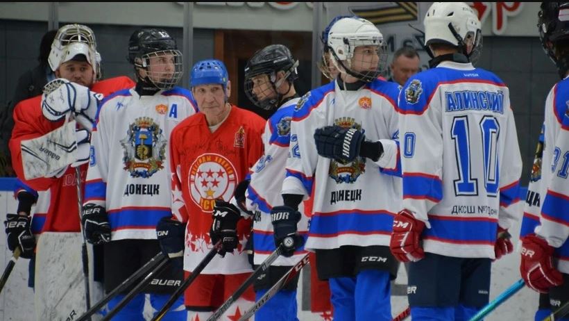 30 марта - Донецкие спортсмены  Хоккейный матч «Zа-Мир» - Россия