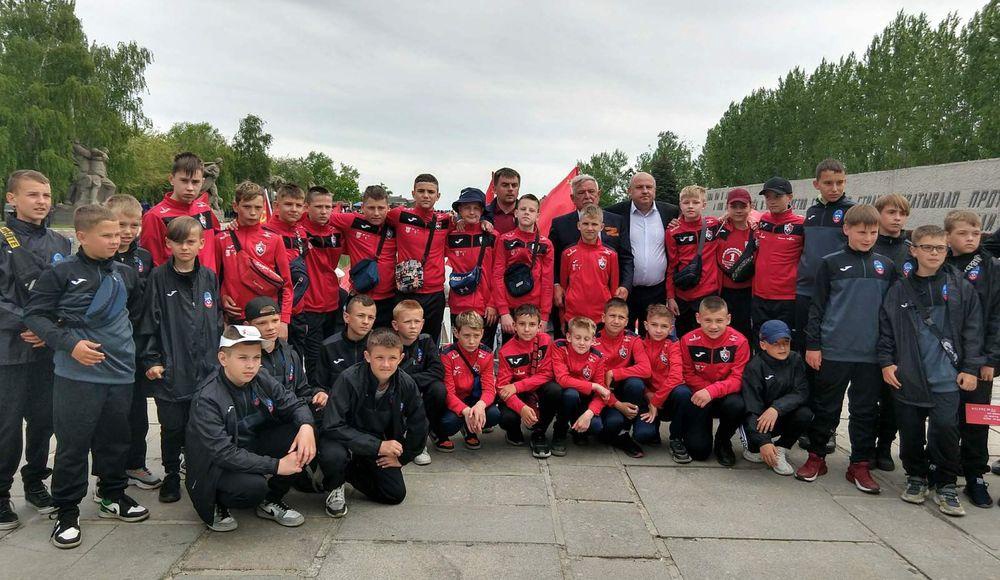 Сборная ДНР по футболу  U-13 вернулась из поездки в Волгоград с отличным результатом