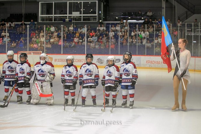 12 июня - Детский хоккейный турнир «Za Алтай! Za Донбасс! Za Спорт!»