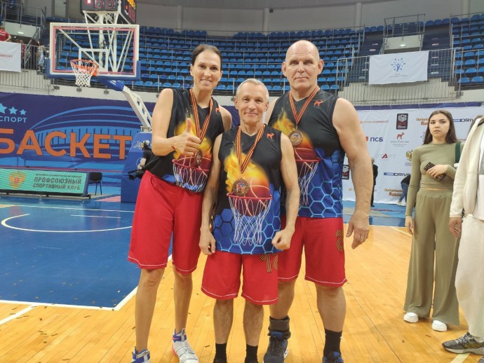 11 июня — Донецкие на Благотворительном баскетбольном матче «Помощь детям Донбасса» — Москва (РФ)
