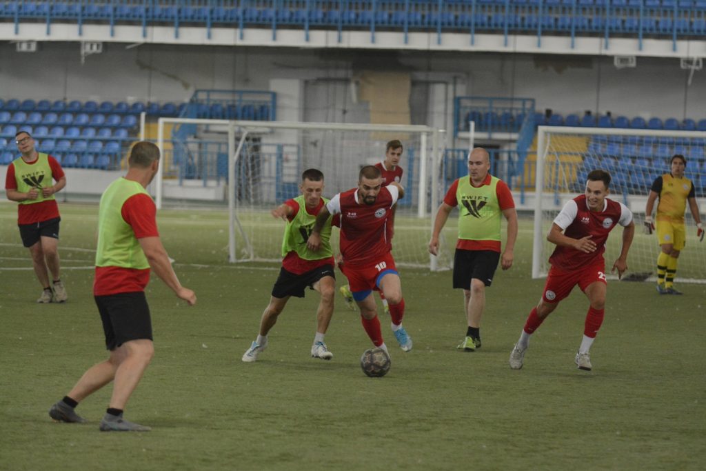 16 июля - Футбол на море: волонтеры VS футболисты республики - Мариуполь